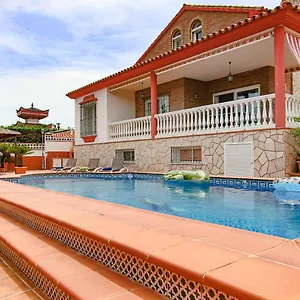 https://villa-smile.1costadelsol.com